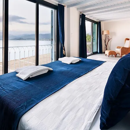 Ada Dreams / Island Villa *